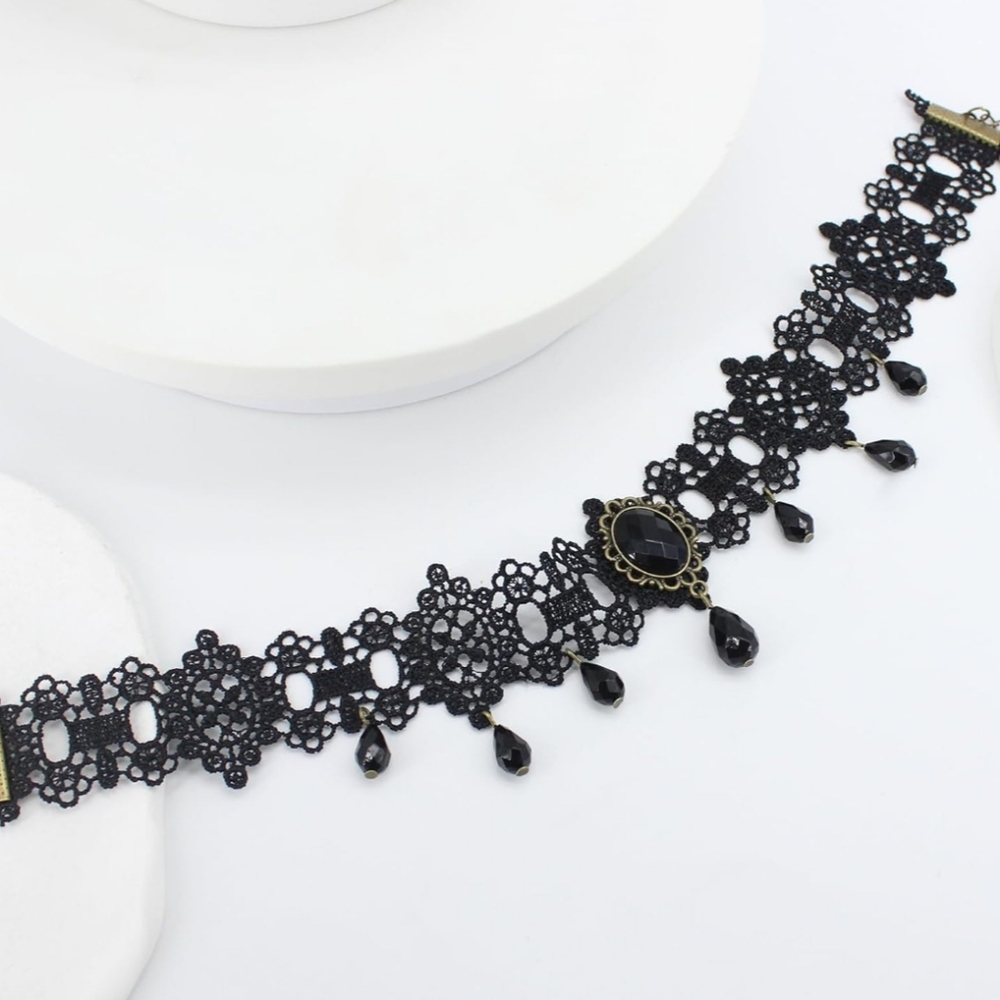 Black Lace Choker Necklace - Picture 4 of 7